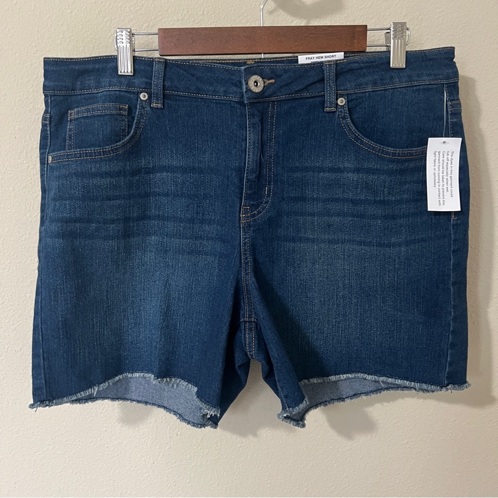 Style & Co Mid Rise Fray Hem Shorts Blue Size 14 NWT